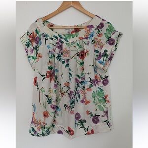 NWOT Mango Multicolor Floral Blouse. Size XS